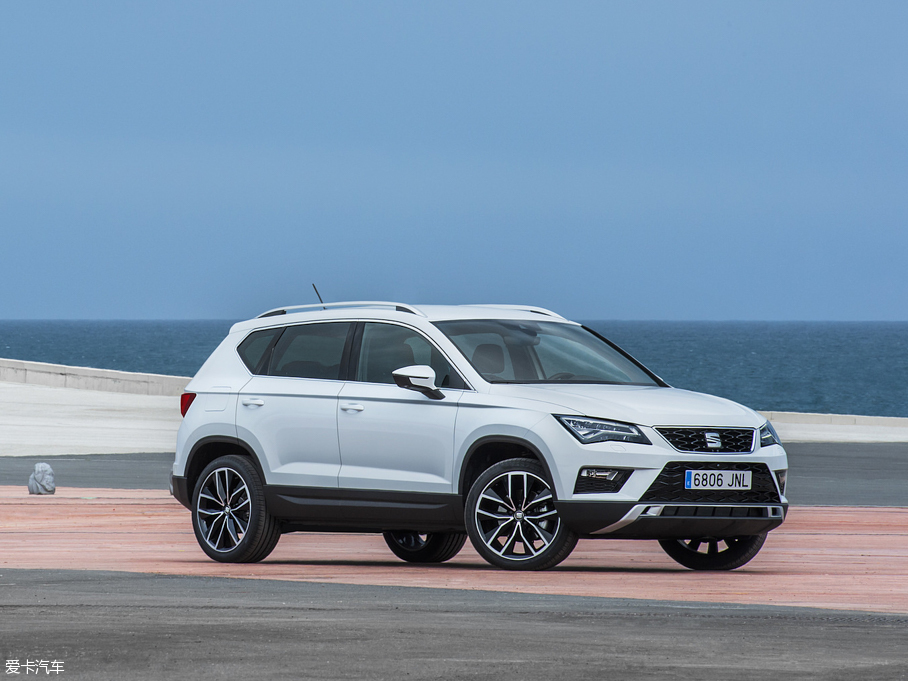 2016Ateca 