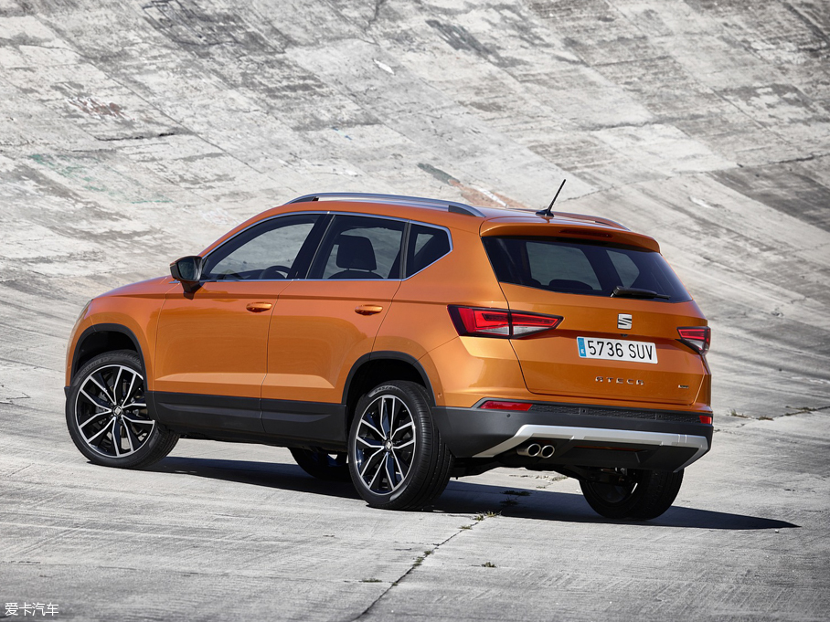 2016Ateca 