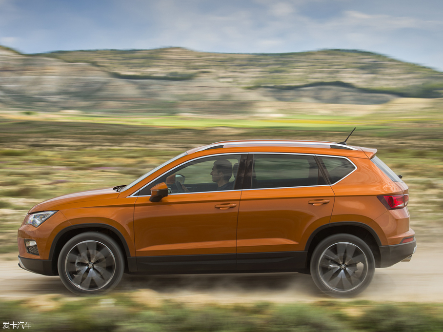 2016Ateca 