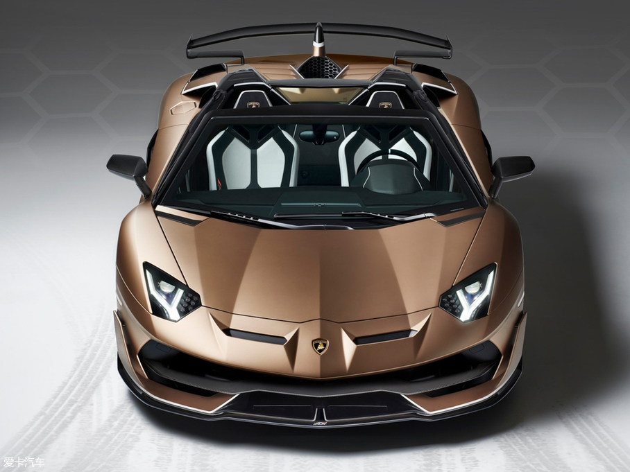 2019Aventador SVJ Roadster