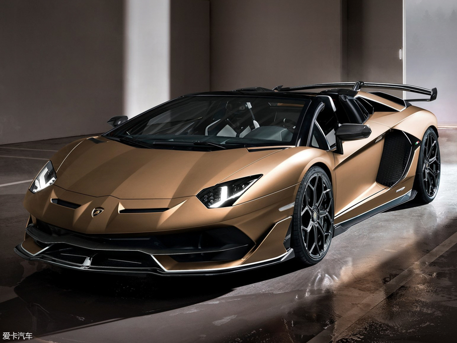 2019Aventador SVJ Roadster
