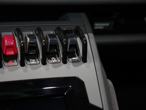 2019EVO Spyder п؅^