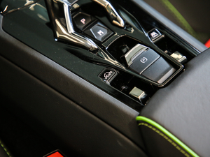 2019EVO Spyder п؅^(q)