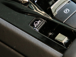 2019EVO Spyder п؅^(q)