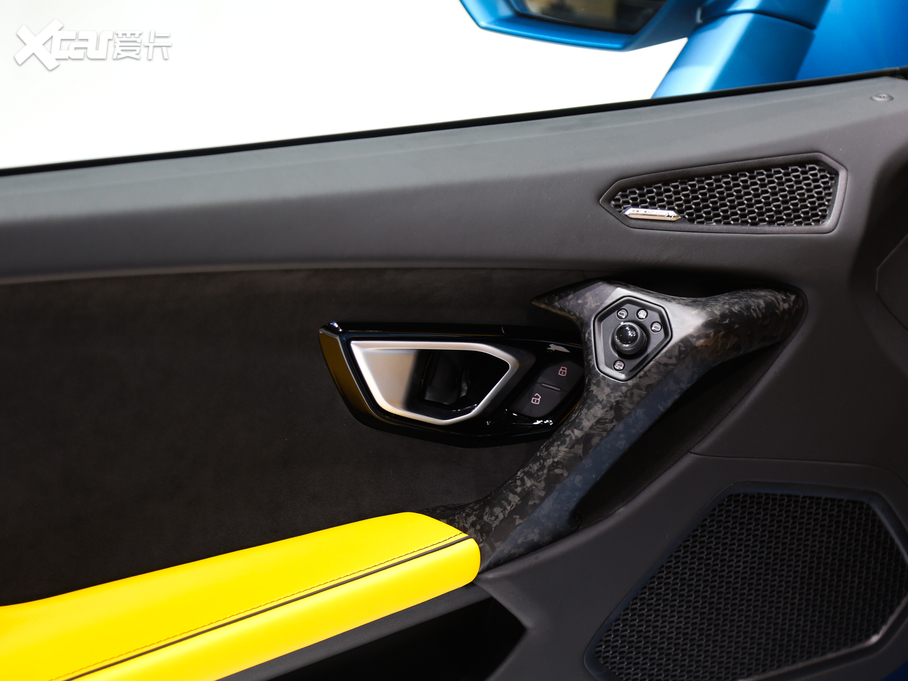 2020��Hurac��n EVO RWD Spyder