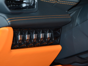 2020EVO RWD п؅^(q)