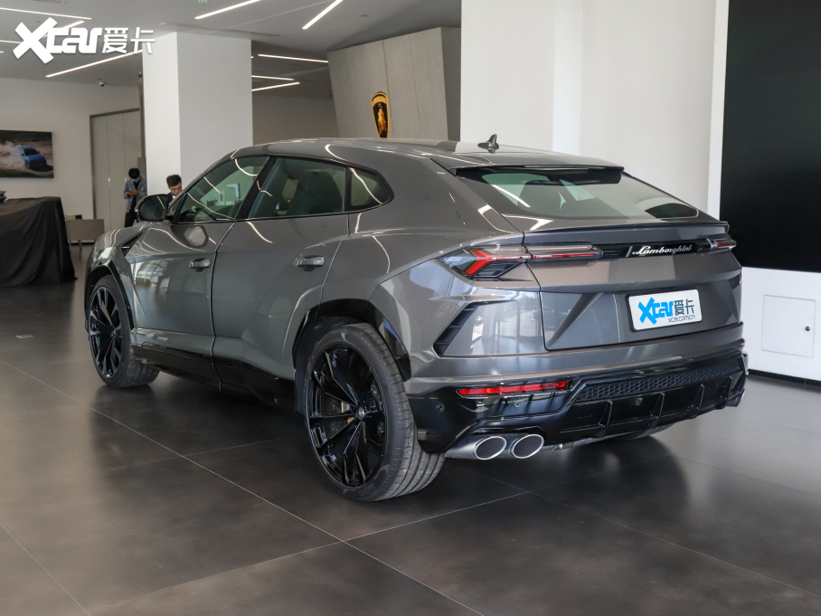 2021Urus 4.0T V8