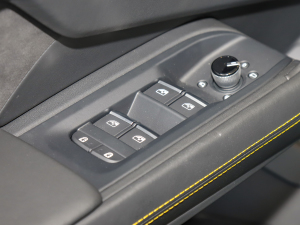 20214.0T V8 п؅^(q)