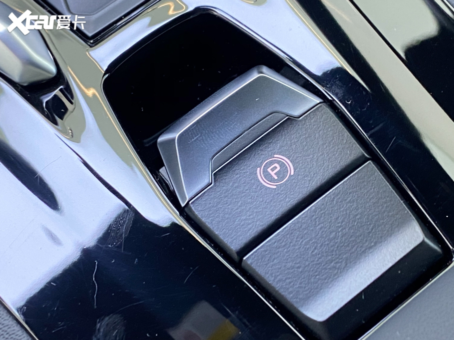 2021��Hurac��n EVO �ɹ��؄e��