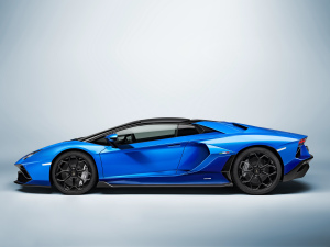 2021款LP 780-4 Ultimae Roadster 整体外观
