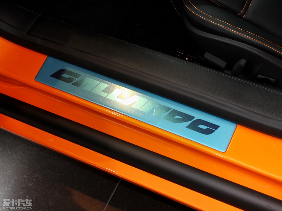 2011Gallardo LP560-4 Bicolore