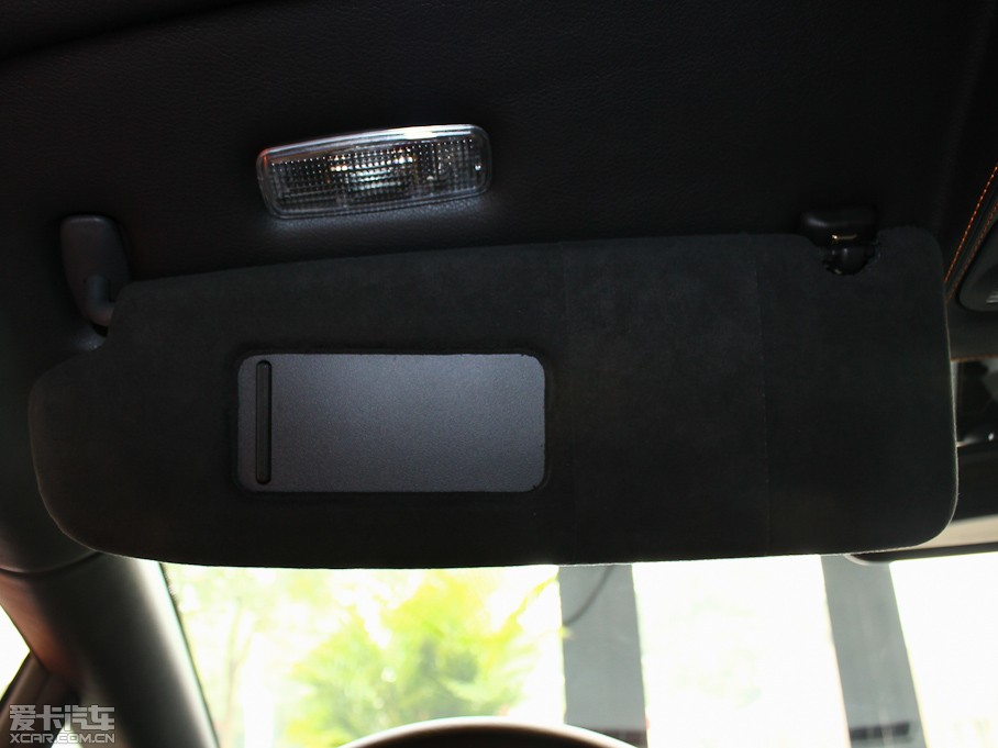 2011Gallardo LP560-4 Bicolore