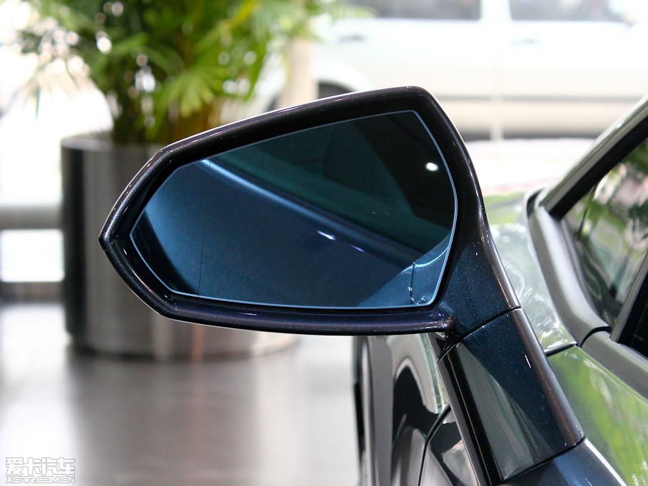 2011Gallardo LP550-2 Tricolore