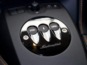 2011LP560-4 Bicolore п؅^