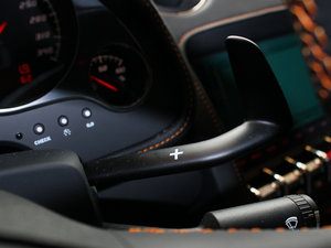 2011LP560-4 Bicolore п؅^