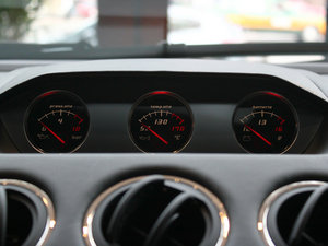 2011LP560-4 Bicolore п؅^