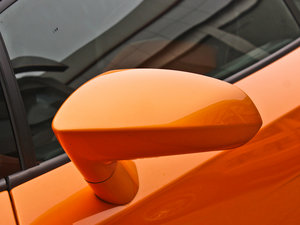 2011LP560-4 Bicolore ^