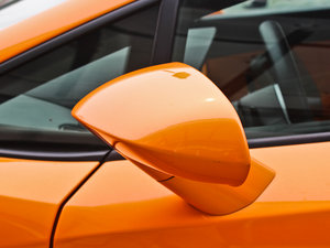 2011LP560-4 Bicolore ^