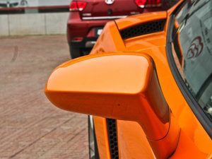 2011LP560-4 Bicolore ^