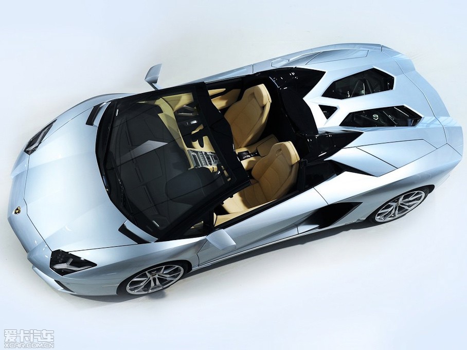 2013Aventador LP 700-4 Roadster