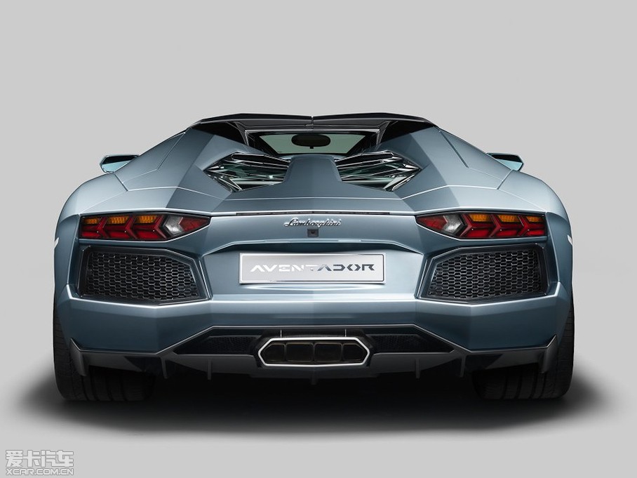 2013Aventador LP 700-4 Roadster