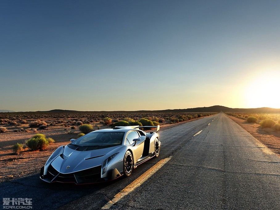 2013Veneno LP750-4