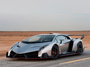 2013LP750-4 w^