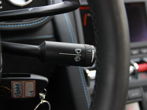 2013LP 560-4 п؅^(q)