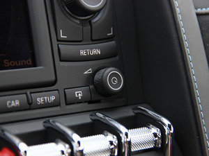 2013LP 560-4 п؅^(q)