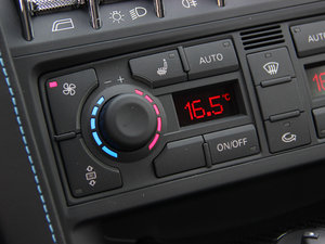 2013LP 560-4 п؅^(q)