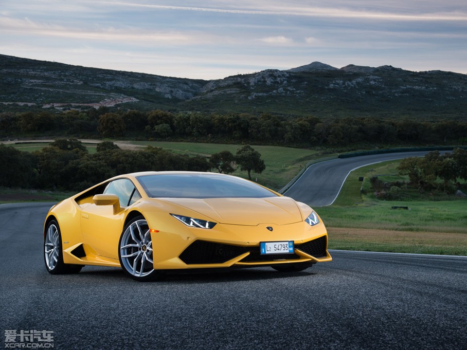 2014Huracn 4WD Coupe