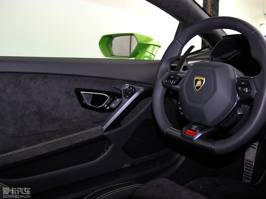 2014Huracn 4WD Coupe