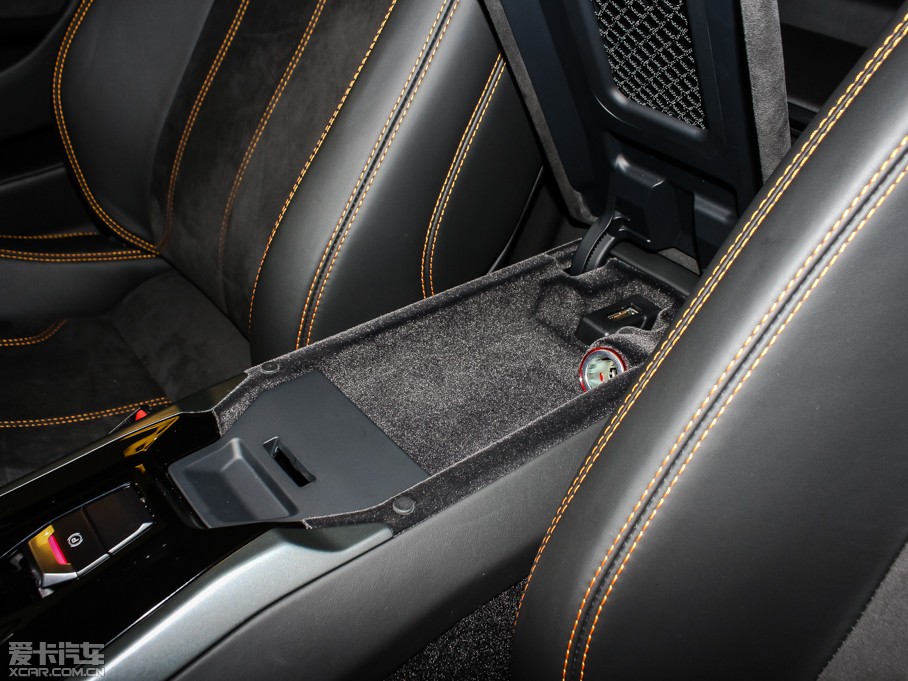 2014Huracn 4WD Coupe