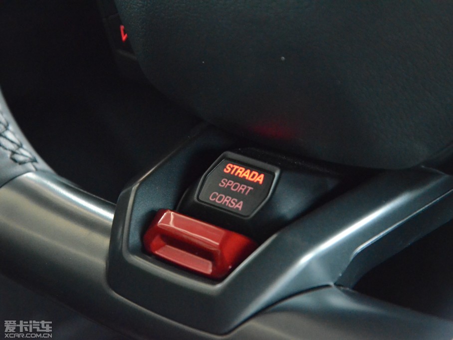 2014Huracn 4WD Coupe