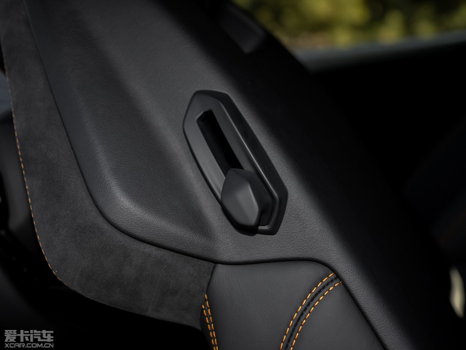 2014Huracn 4WD Coupe