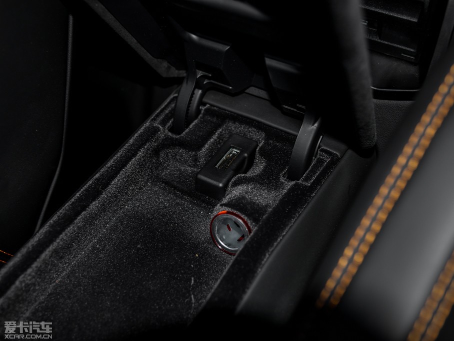 2014Huracn 4WD Coupe