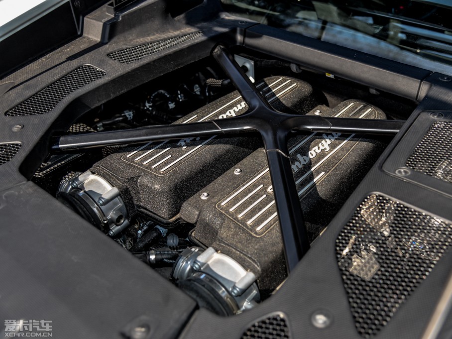 2014Huracn 4WD Coupe