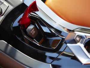 20144WD Coupe п؅^(q)