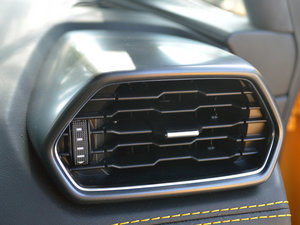 20144WD Coupe п؅^(q)