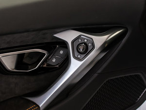 20144WD Coupe п؅^(q)