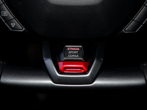 20144WD Coupe п؅^(q)