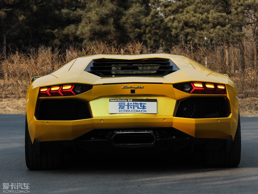 2011Aventador LP 700-4