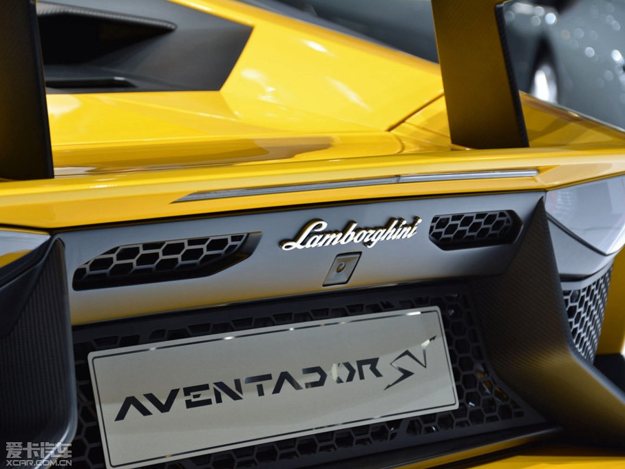 2015A(y)ventador LP 750-4 Superveloce