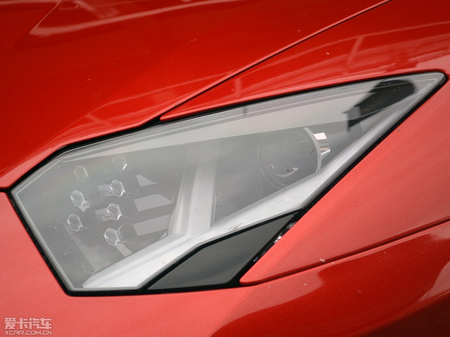 2015A(y)ventador LP 750-4 Superveloce