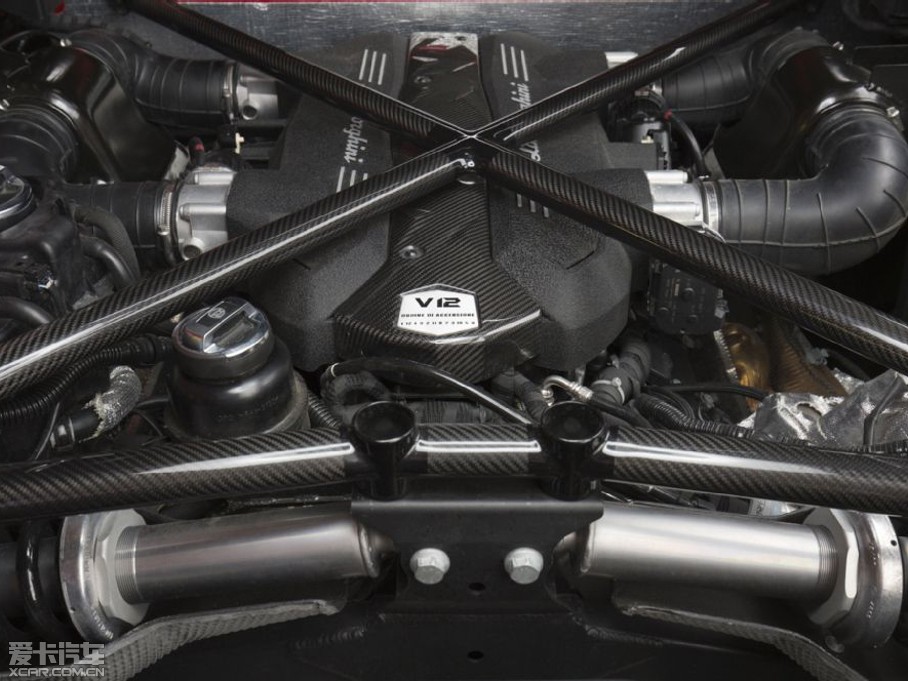 2015A(y)ventador LP 750-4 Superveloce