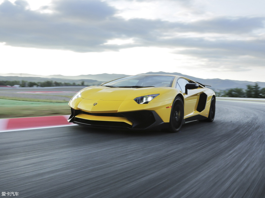 2015Aventador LP 750-4 Superveloce