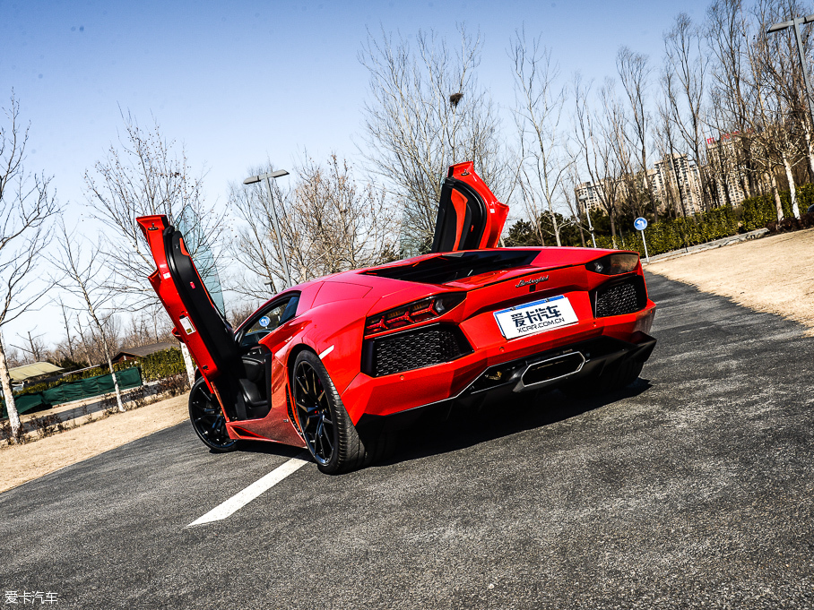 2011Aventador LP 700-4