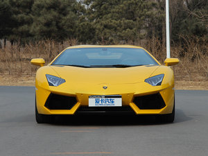 2011LP 700-4 ǰ