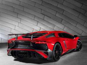 2015LP 750-4 Superveloce w^