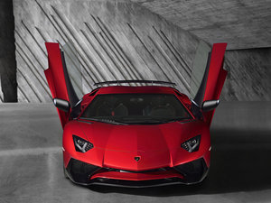 2015LP 750-4 Superveloce w^
